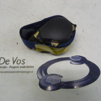 Citroen Saxo 1.4i VTR,VTS Front seatbelt, right 2000 8973HJ