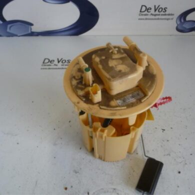 Citroen C4 Picasso  Tankvlotter 2014 9674722680