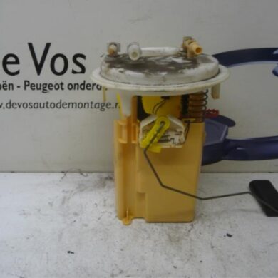 Peugeot 407 2.0 HDiF 16V Tank float 2004 1525CW