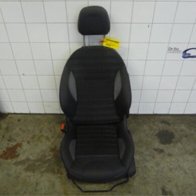 Peugeot 2008  Seat, left 2015 1608106680-1608319980