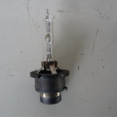 Peugeot 407 3.0 V6 24V VVT Xenon bulb 2005 6216A9