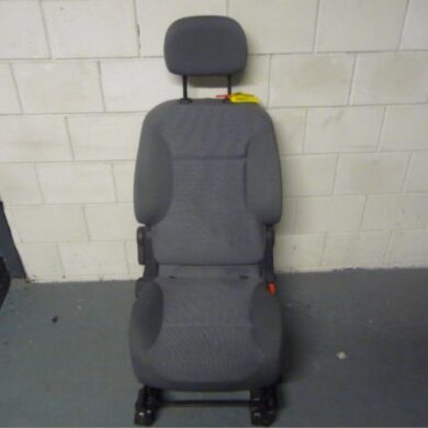 Peugeot Partner 1.6 HDI 90 16V Seat, right 2009 8846Y8-8446Z7