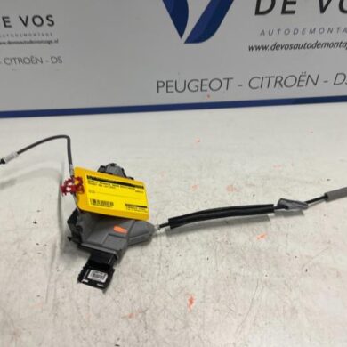 Peugeot 508 1.6 16V PureTech 180 Rear door mechanism 4-door, right 2019 9813149980