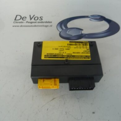 Peugeot 206 2.0 16V Convertible computer RFN 2002 8446H1