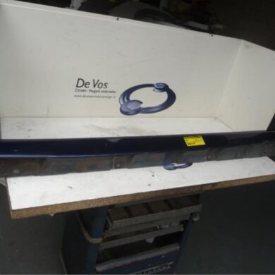 Peugeot 106 1.4 XN,XR,XS,XT Side skirt, right 1999 7010A5