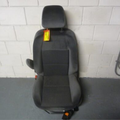 Peugeot 207 1.6 HDi 16V Seat, left 2006 8845QG-8845QA