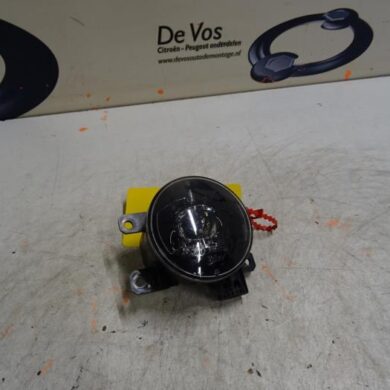 Peugeot 3008  Verstraler rechts 2017 9811333380