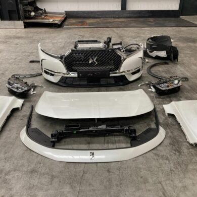 DS Automobiles DS7 Crossback  Voorkop compleet 2018