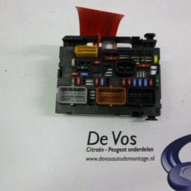 Peugeot 308 1.6 HDi 16V Fuse box 2008 6500FT-6500HH