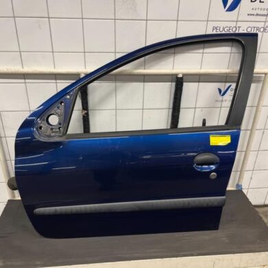 Peugeot 206 1.4 XR,XS,XT,Gentry Door 4-door, front left 2000 9002K5