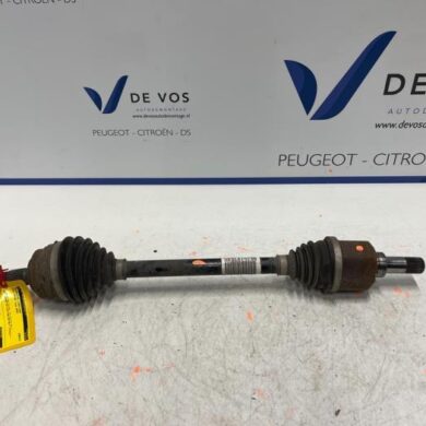 Opel Corsa 1.2 Turbo 12V 100 Aandrijfas links-voor HNK 2020 9825391080-1647577280 20V256