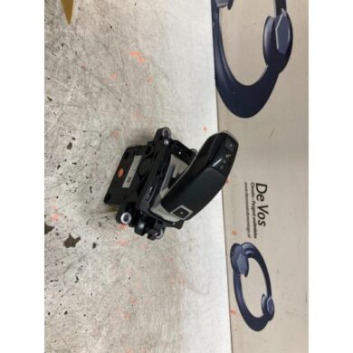 Peugeot 3008  Gear stick 2021 1644855080 20V304