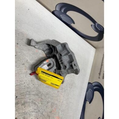 DS Automobiles DS3 Crossback 1.2 12V PureTech 155 Gearbox mount 2019 9824312980 20GT83