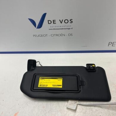 Peugeot 5008  Sun visor 2021 98284442ZD