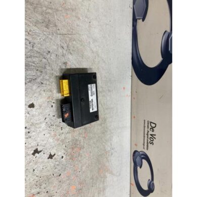 Peugeot 206 1.6 16V Convertible computer NFU 2003 8446H1-9644337080