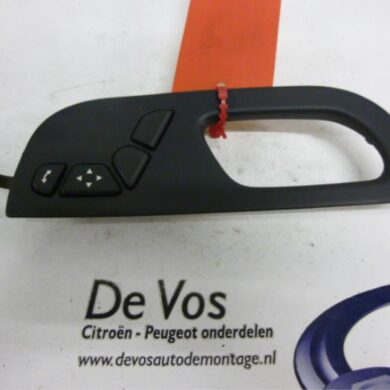 Citroen C6 2.2 HdiF 16V Electric seat switch 2006