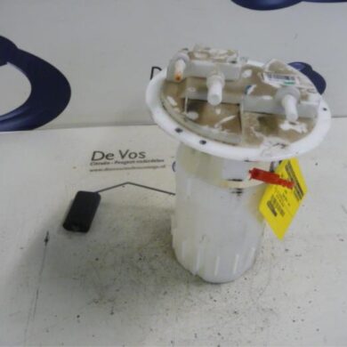 Peugeot 208 1.4 HDi Tank float 2013 9674461380