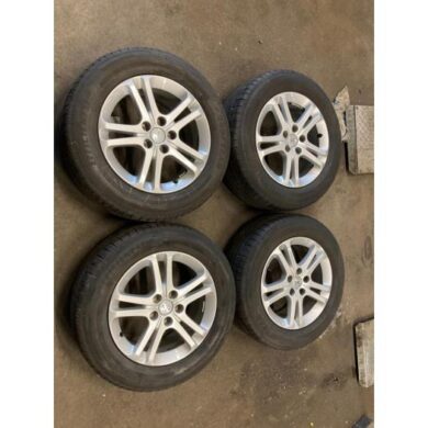 Peugeot 508 1.6 16V THP 165 Set of wheels + tyres 2020 98244365VT