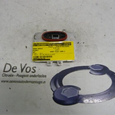 Peugeot 407 2.2 16V Xenon module 2008 6224J2