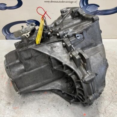 Peugeot 2008 1.2 12V e-THP PureTech 130 Gearbox HNY 2018 1612430380-1612430480 20EA72