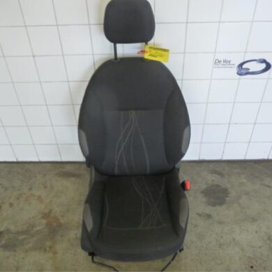 Peugeot 208 1.2 Vti 12V PureTech 82 Stoel rechts 2014 1608106580-1608319880