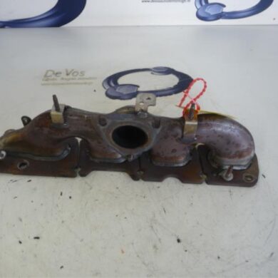 Peugeot 3008  Exhaust manifold RHC 2012 0341Q3