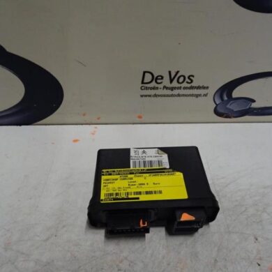 Peugeot 207  Convertible computer 5FW 2008 8446T4