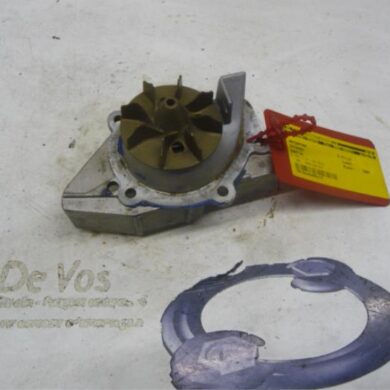 Citroen Xantia  Water pump 1994