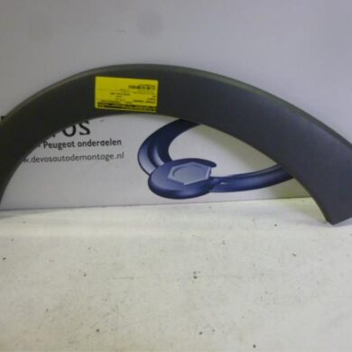 Peugeot 207  Flared wheel arch 2007 8547Y3