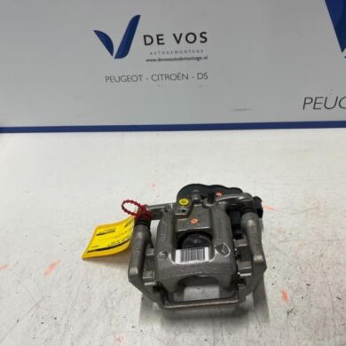 Opel Grandland X  Rear brake calliper, right HN09 2023 1608998980