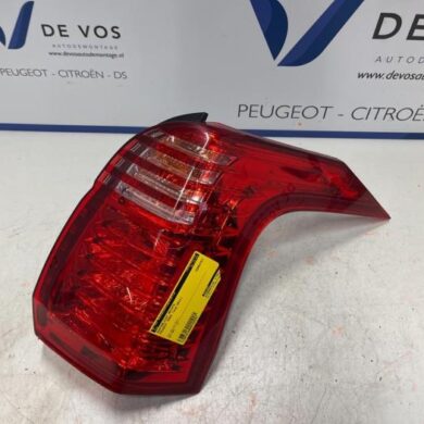 Peugeot 5008 1.6 THP 16V Taillight, right 2011 6351KH