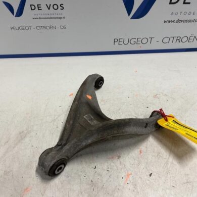 Peugeot 508 1.6 16V PureTech 180 Draagarm rechts-achter 2019 9816229080