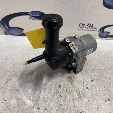 Peugeot Partner 1.2 12V e-THP PureTech 110 Power steering pump HNZ 2018