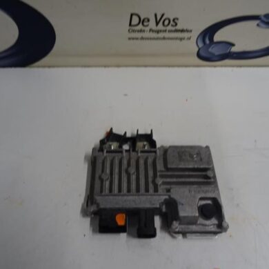Citroen C4 Cactus  Start/Stop computer HNZHN01 2016 9810858280