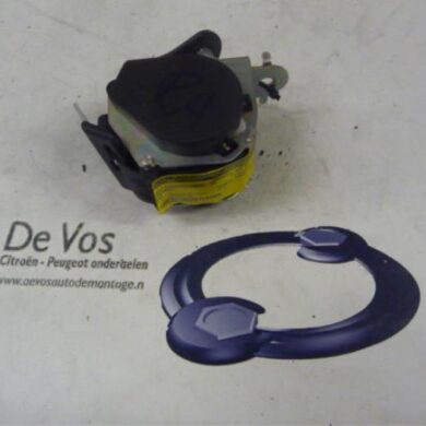 Peugeot 308 1.6 VTI 16V Rear seatbelt, right 2008 8975N1-8975GX