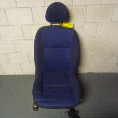 Peugeot Partner 1.9D Seat, right 2004 884591