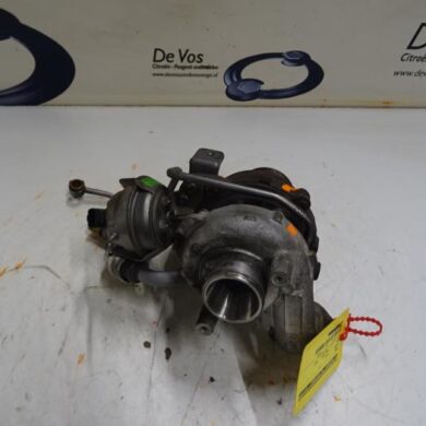 Peugeot 3008  Turbo 9HR 2011 0375P7-0375P8