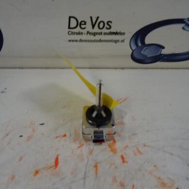 Peugeot 308  Xenon Lamp 2010 621696