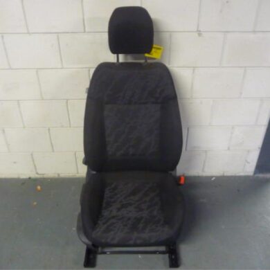 Peugeot 3008 1.6 16V THP 155 Seat, right 2010 8846KC-8846JT