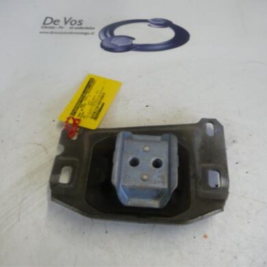 Peugeot 308  Gearbox mount 2015 9673768480 20GE13