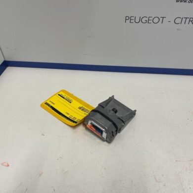 Peugeot 5008  Front camera 2022 9842997780-1681925780