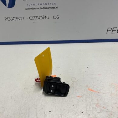 Citroen C3 1.2 Vti 12V PureTech Combischakelaar ramen 2023 98016298ZD