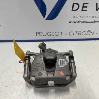 Citroen C5 Aircross  Remklauw (Tang) rechts-voor HN09 2022 1647880080