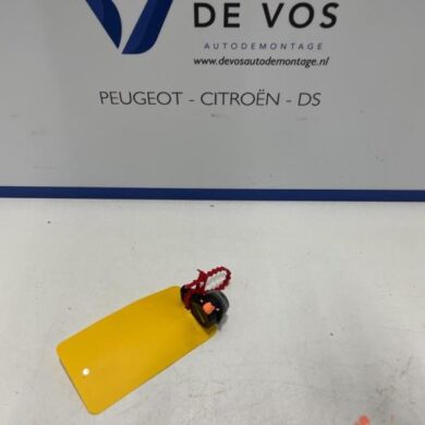 Peugeot 208 1.2 Vti 12V PureTech 100 PDC Sensor 2023 1633559380