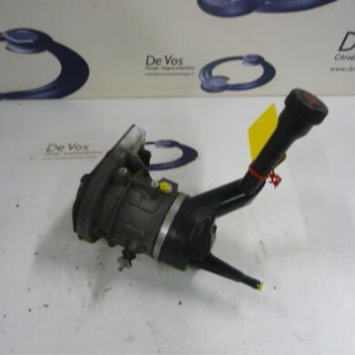 Peugeot 308 1.4 VTI 16V Power steering pump 8FS 2008 400858