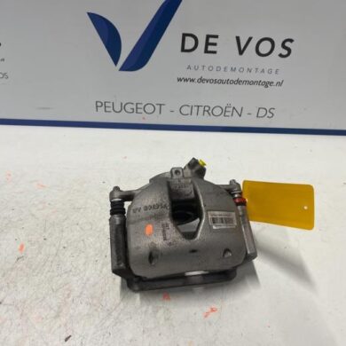 DS Automobiles DS4 1.6 16V PureTech 180 Remklauw (Tang) links-voor 5G06 2021 1612372280