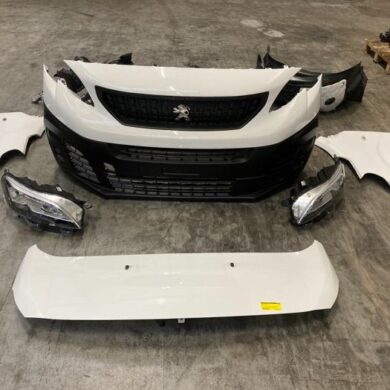 Peugeot Expert 2.0 Blue HDi 150 16V Voorkop compleet 2022