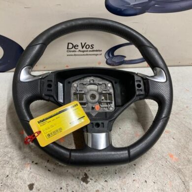 Peugeot 3008 1.6 BlueHDi 120 Steering wheel 2016 98072009ZD