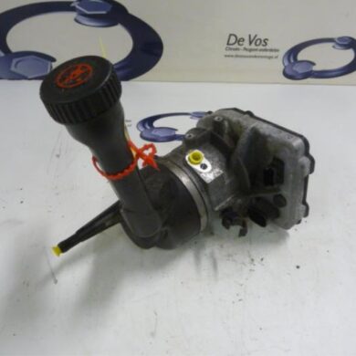 Peugeot 308 1.6 VTI 16V Power steering pump 5FW 2008 400852