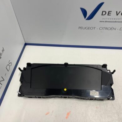 Peugeot 508  Odometer KM 2021 9831757780-9836548980